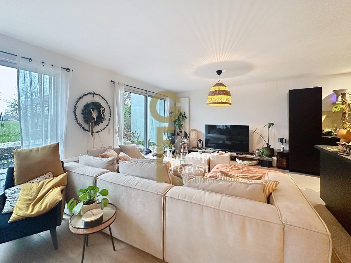 NOUVEAUTÉ : 4 CHAMBRES ET GARAGE