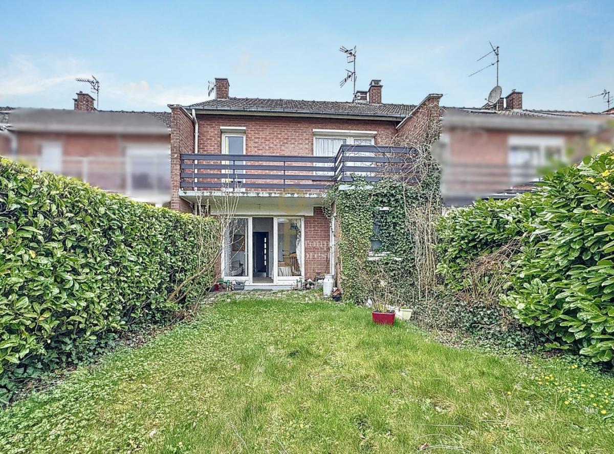 Fort potentiel pour cette maison de 90 m2 secteur Collège de Marcq 3 chambres bea