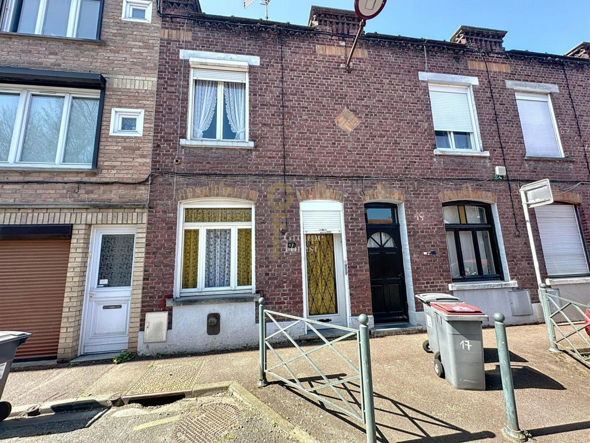 Potentiel pour cette maison 1930 2 ch secteur Montplaisir/Pont Joli jardin
