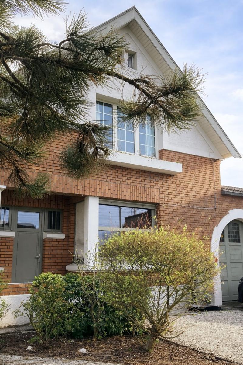 Maison familiale avec grand jardin